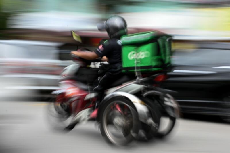 大学生和精英过剩，危及社会安定的隐患