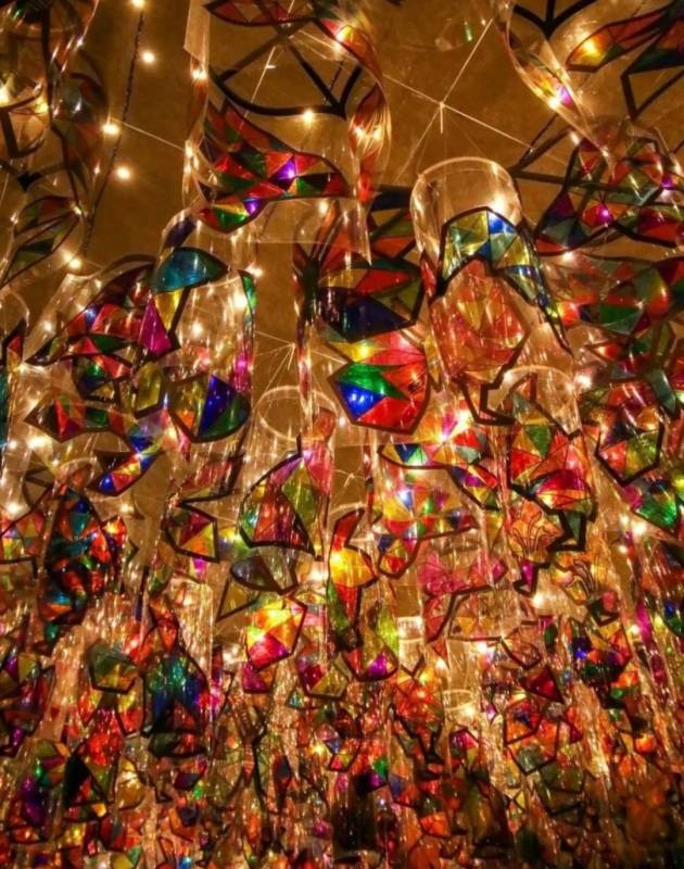 新加坡濱海灣花燈展PK中國周莊中秋燈會，你更pick誰