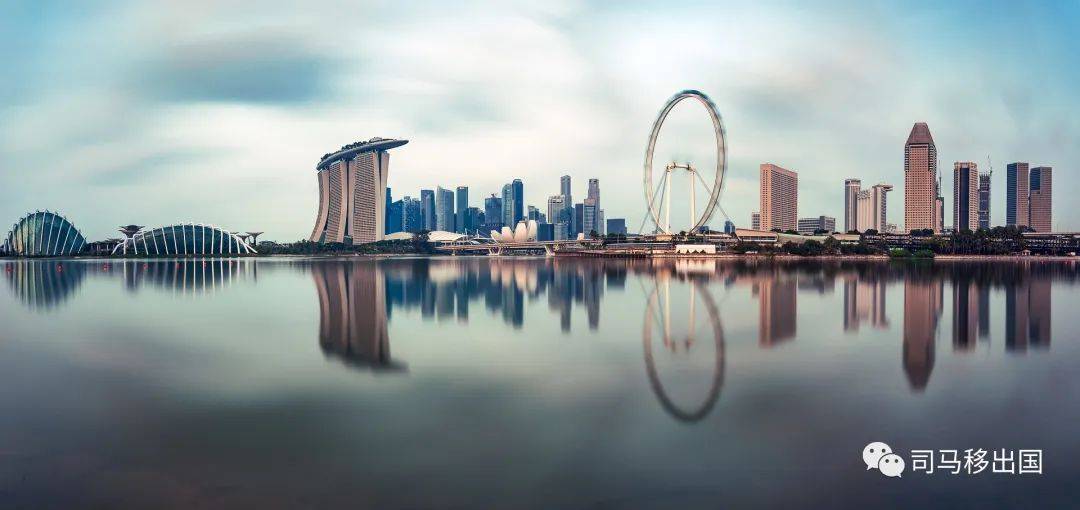 香港公司轉至新加坡，老外貿人的疑問全解析