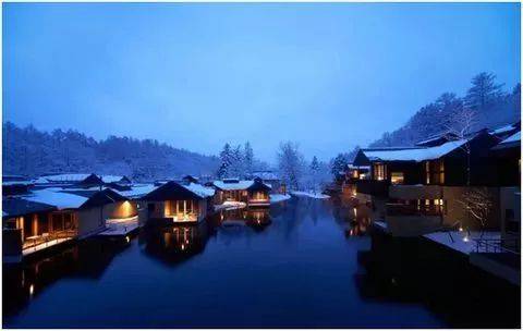 新加坡华人归国感叹：中新生活差距实在太大了