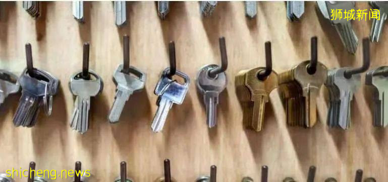 从未见过这么渣的前任,分手后用复制钥匙多偷窃前女友