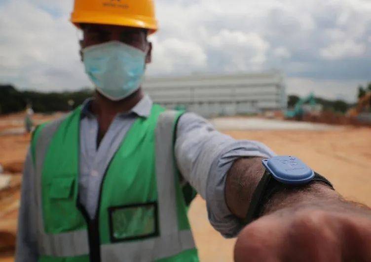 新加坡人力部与卫生部推出客工宿舍防疫教材提高客工卫生水平,新加坡政府在疫情期间还为客工做了什么