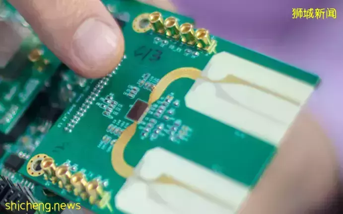 新加坡大學將擴招?!教育部長陳振聲:高校需爲更多人提供培訓