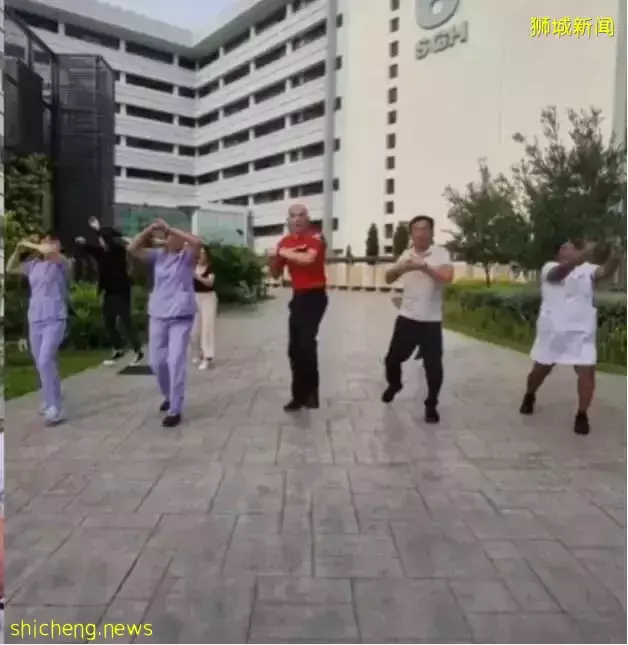 新加坡“刘畊宏”火出圈儿，连卫生部长都成“小迷弟”