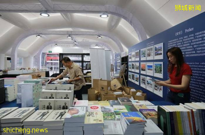 第36屆新加坡書展步入尾聲，各書商擴大促銷活動