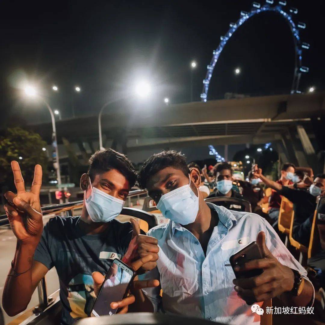 新加坡人力部打溫情牌，佳節與義工團體攜客工遊車河一解思鄉情