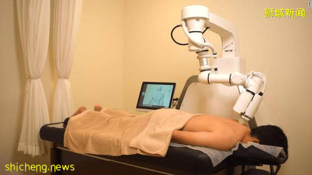 新加坡公司發明“中醫推拿機器人”,可提供手法按摩服務