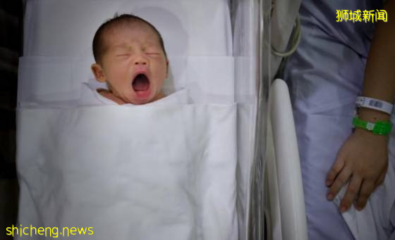 下跌4.1％，新加坡總人口連續兩年出現下滑！新生兒數量創下新低