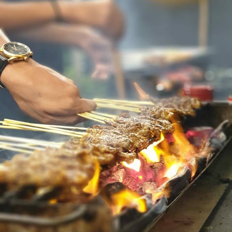 樟宜新开的露天美食公园,超多清真烧烤、汉堡美食,夜猫子们吃到爽