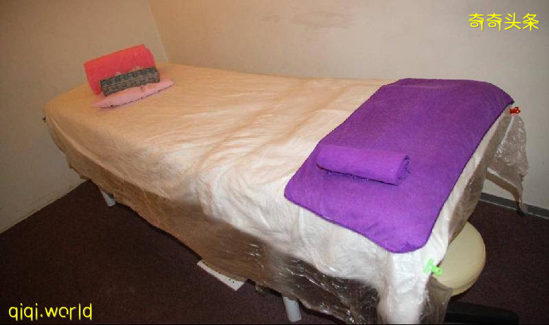 戴防護用具消毒等·美容院迎客遵守SOP!