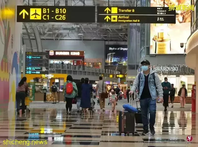 新加坡樟宜機場疫後3月份乘客量首破100萬，有哪些航線將恢複