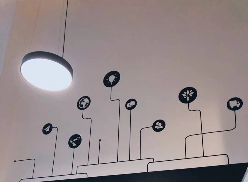 新加坡这些风情街区的壁画火了!餐厅、居家、办公室纷纷模仿