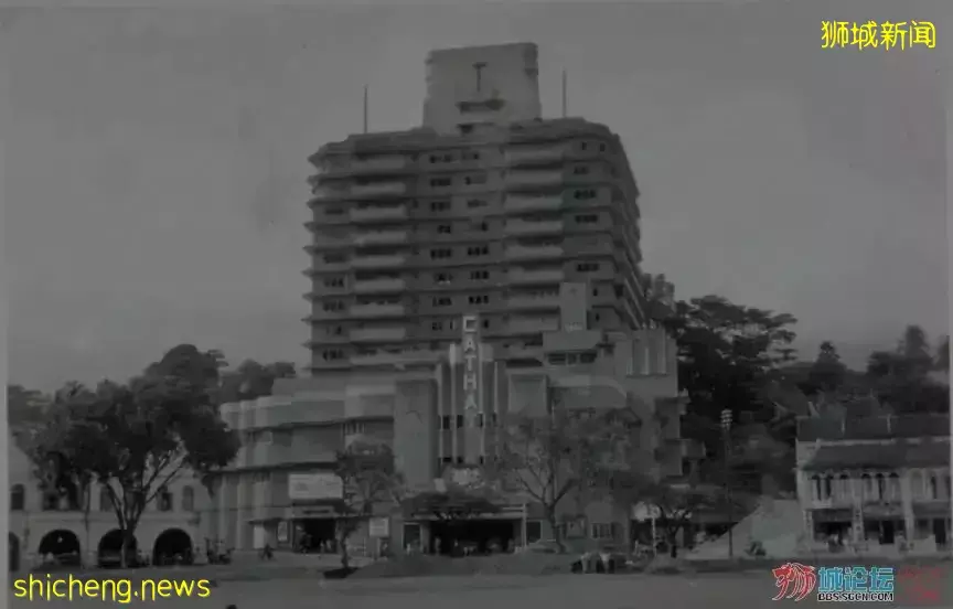 場面火爆，新加坡3000人席地而坐只爲聽“中國好聲音”