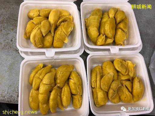 不能親手驗貨很吃虧? 獅城小販將榴梿美照放上網讓買家“相親”