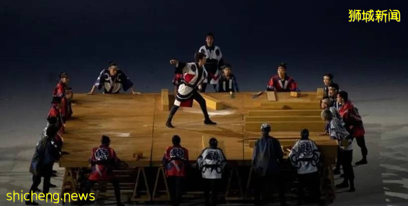 全网群嘲：东京奥运开幕式像阴间！设施简陋、开除导演乱透了！中新选手惊艳出场