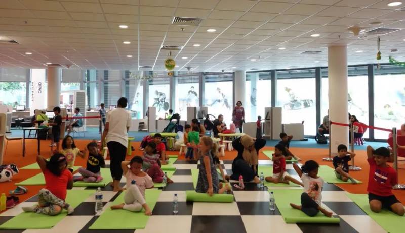 新加坡 假期來臨，不妨帶孩子泡一泡圖書館