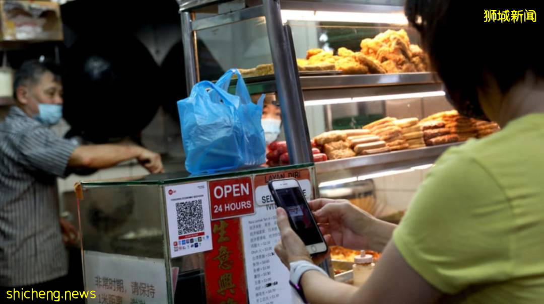 新加坡超60%摊贩开通电子付款，交易量暴增！无现金时代不远了