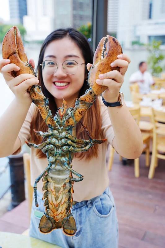波士頓龍蝦免費吃!新加坡這家人均不過30的海鮮店又要逆天了